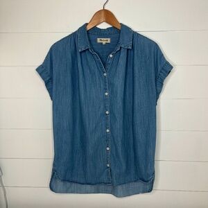Madewell Denim Womens Button Down Shirt size medium